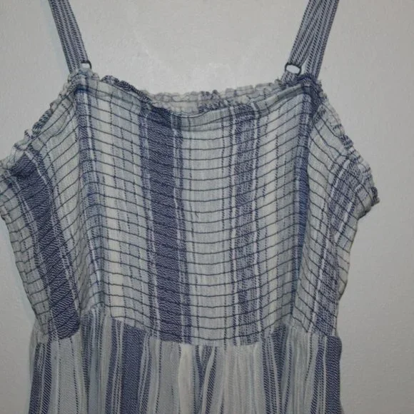 Torrid Blue Striped Gauze Smocked Cami Blue Top Women's Plus Size 1 1X H12385 - Picture 4 of 11